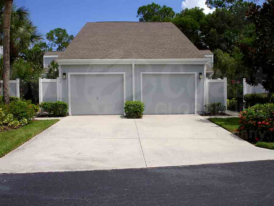 Woodshire Attached Garages
